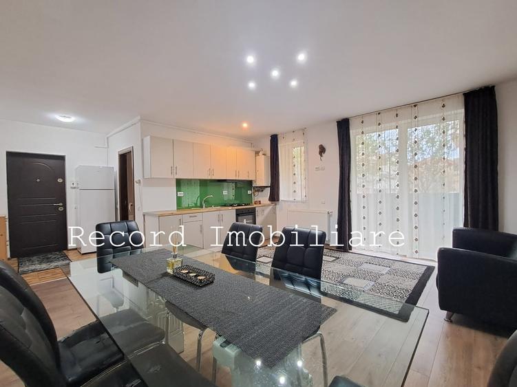 Apartament cu 3 camere semidecomandat în Florești