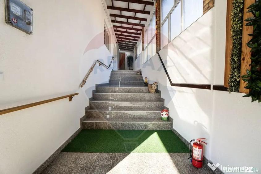 Casă cu 4 camere cu Teren 443 Mp în Poiana Mărului