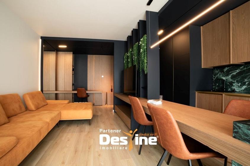 Apartament cu 2 camere semidecomandat, mobilat în Baza 3