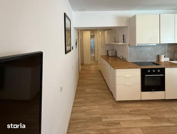 Apartament cu 3 camere în Gara de Nord