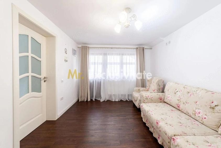 Casă cu 3 camere cu Teren 477 Mp în Bradu
