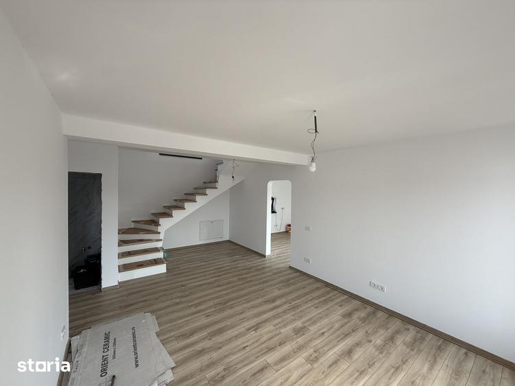 Casă cu 4 camere cu Teren 300 Mp în Central