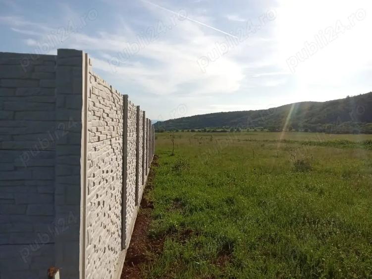 Teren de 5800 mp, în Bobâlna