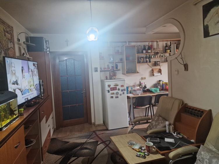 Apartament cu 2 camere decomandat în Mărăței