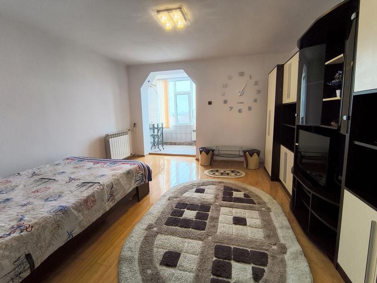 FAR GARSONIERA DECOMANDATA, MOBILATA, LIBERA 32 MP PRET 51000 EURO - 4