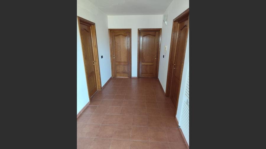 Casă cu 5 camere cu Canalizare în Goruna