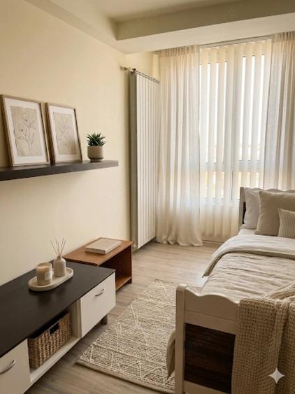 Apartament cu 5 camere decomandat în Mazepa 1