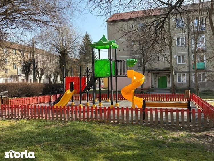 Vand sau inchiriez garsoniera zona parangu - 2