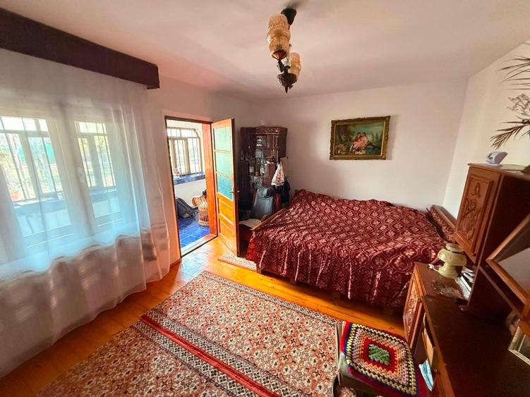 Casă individuală cu 3 camere cu Teren 980 Mp în Modelu