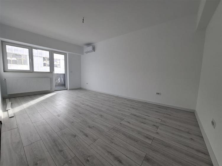Garsonieră decomandată în Galata