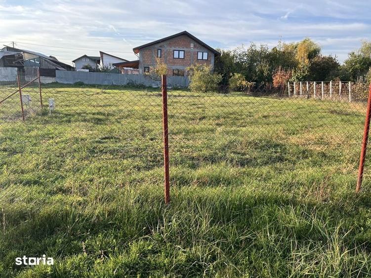 Teren de 750 mp, în Păulești