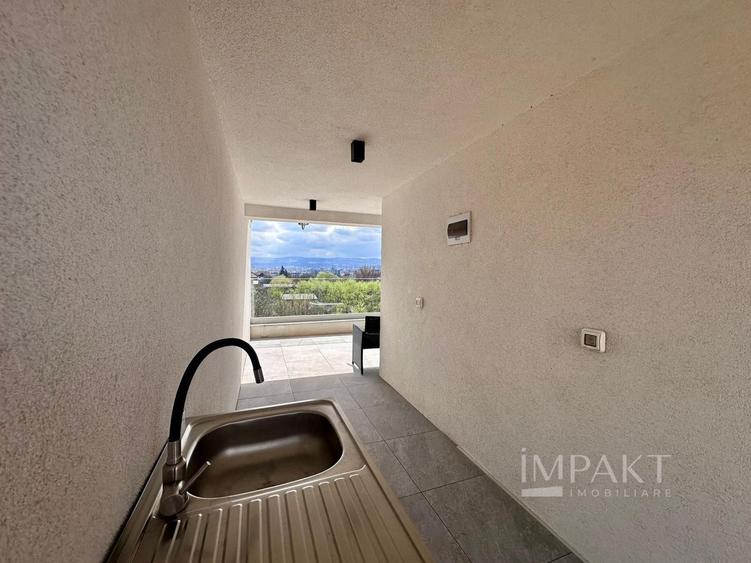 Duplex cu 4 camere cu Canalizare în Iris