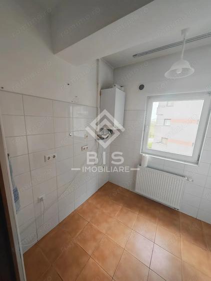 Apartament cu 2 camere decomandat în Sud
