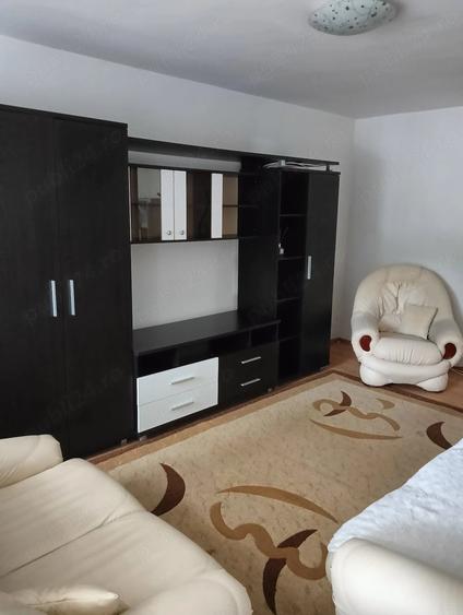 Apartament cu 2 camere decomandat în Bucovina