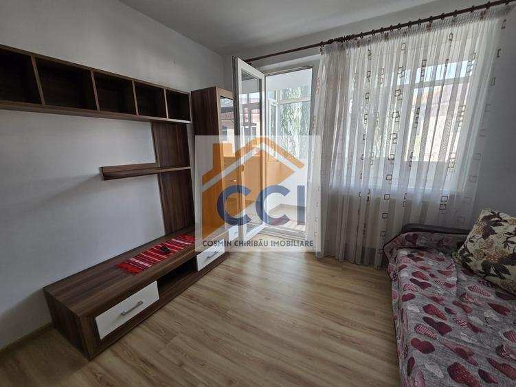 Apartament cu 2 camere semidecomandat în Central