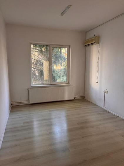 Birou, de 584 mp, în Gheorghe Doja