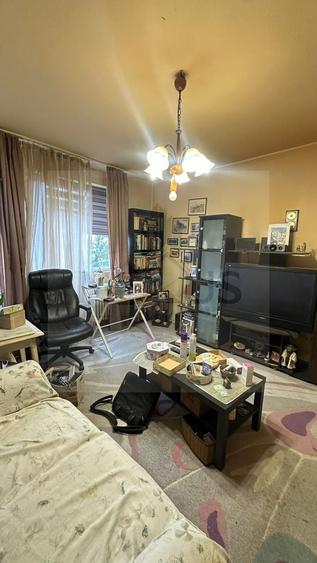 Apartament cu 3 camere semidecomandat, mobilat în Mihai Bravu