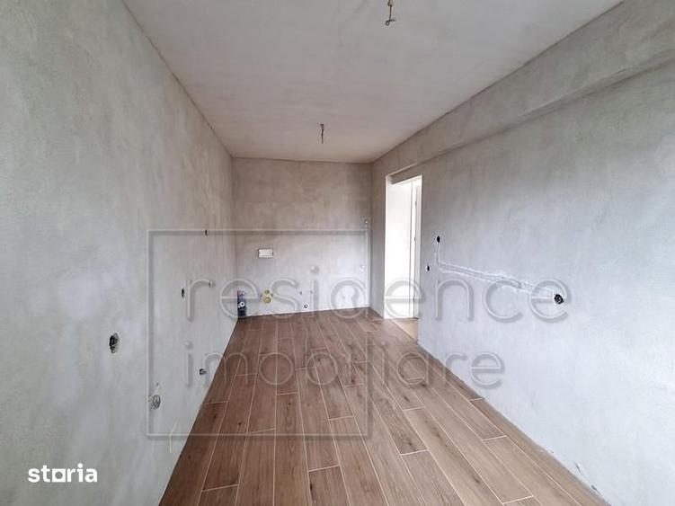 Casă cu 6 camere cu Teren 300 Mp în Gheorgheni