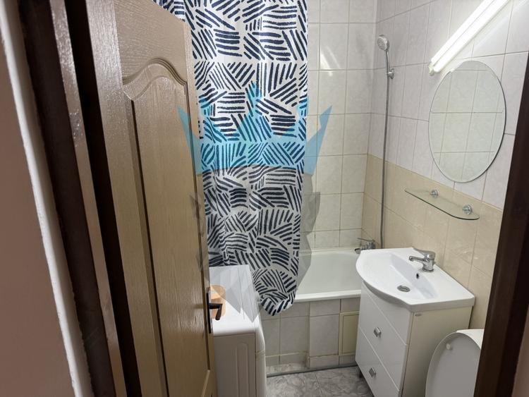Apartament cu 3 camere semidecomandat, mobilat în Parcul Circului