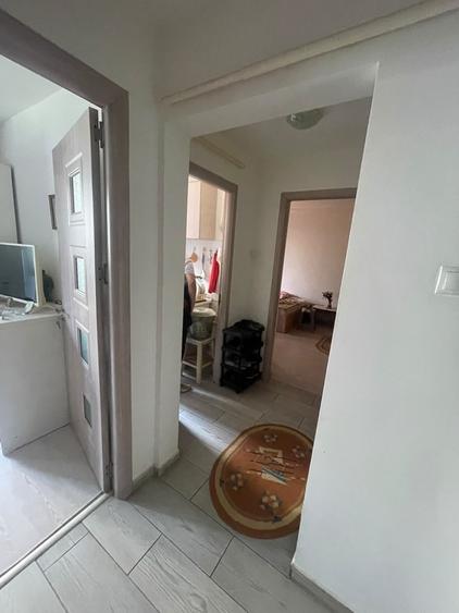 Apartament decomandat în Pantelimon