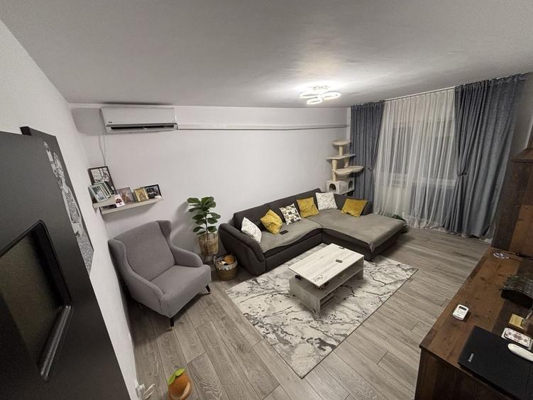 Apartament cu 2 camere decomandat în Nufărul
