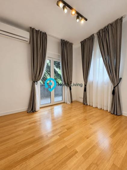 Apartament cu 4 camere semidecomandat în Aviatorilor