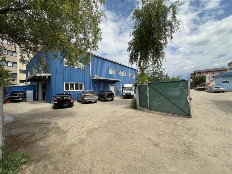 Spațiu industrial, de 187 mp, în Baza 3