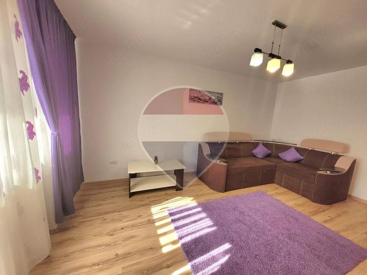 Apartament cu 2 camere decomandat în Tractorul