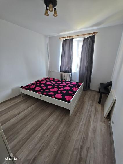 Apartament cu 3 camere în Colentina