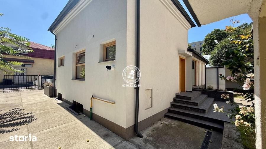 Casă cu 2 camere cu Teren 300 Mp în Central