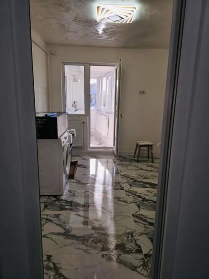 Apartament cu 3 camere în Obor