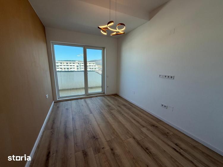 Apartament cu 3 camere în Florești — fotografia 3