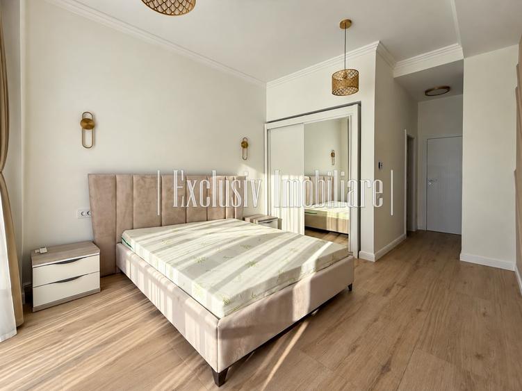 Apartament cu 3 camere decomandat în Delfinariu