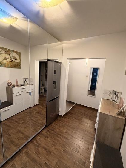 Apartament cu 2 camere decomandat în Colentina