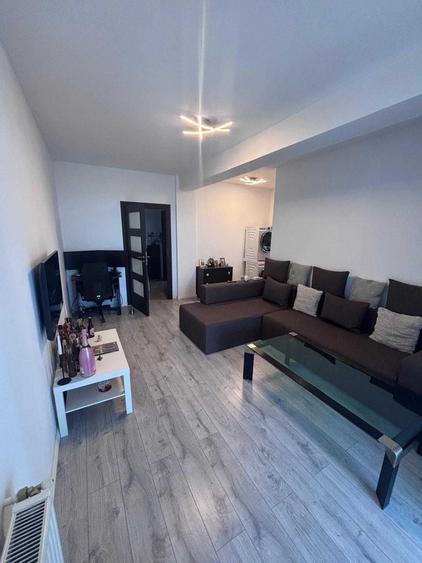Apartament cu 2 camere semidecomandat în Dobroești
