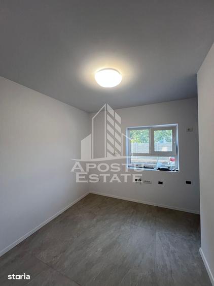 Casă cu 3 camere cu Teren 270 Mp în Sânandrei