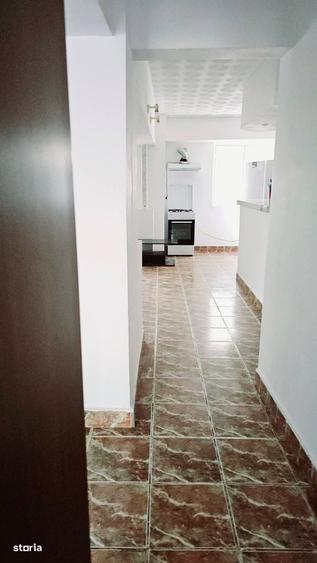 Apartament cu 3 camere în Ostroveni