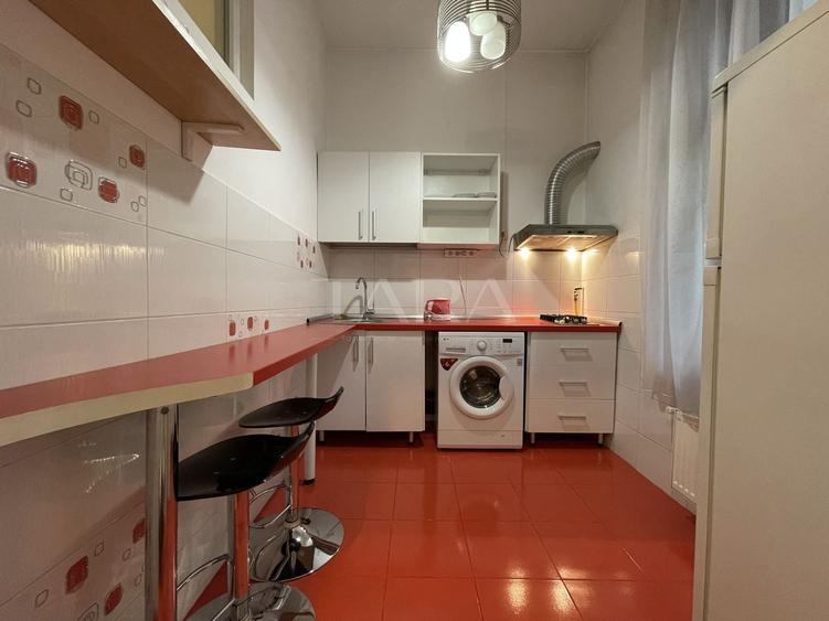 Garsonieră decomandată, mobilată în Ultracentral