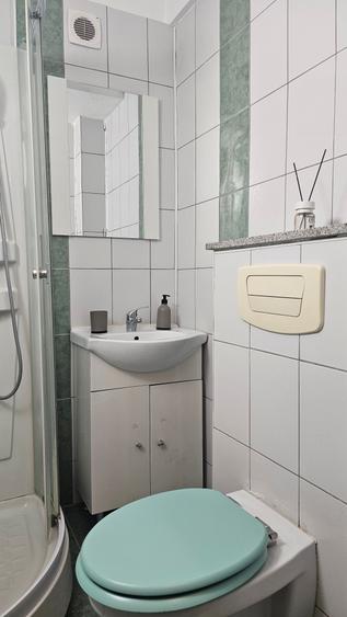 Apartament cu 2 camere semidecomandat în Națiunile Unite