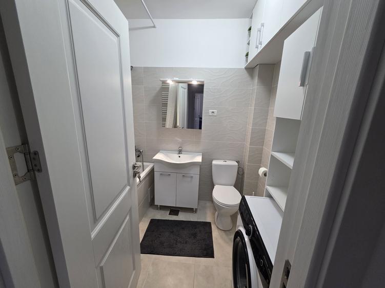 Apartament cu 2 camere decomandat în Radu Negru