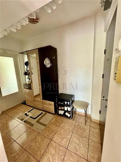 Sagului, apartament 2 camere, semidecomandat, bloc izolat - 9