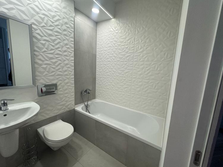 Apartament cu 2 camere semidecomandat în Pipera