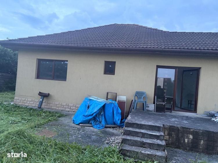 Casă cu 3 camere cu Teren 700 Mp în Jucu