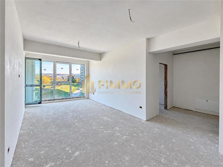 Apartament cu 2 camere semidecomandat în Nord-Est