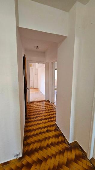 Apartament cu 4 camere decomandat în 13 Septembrie