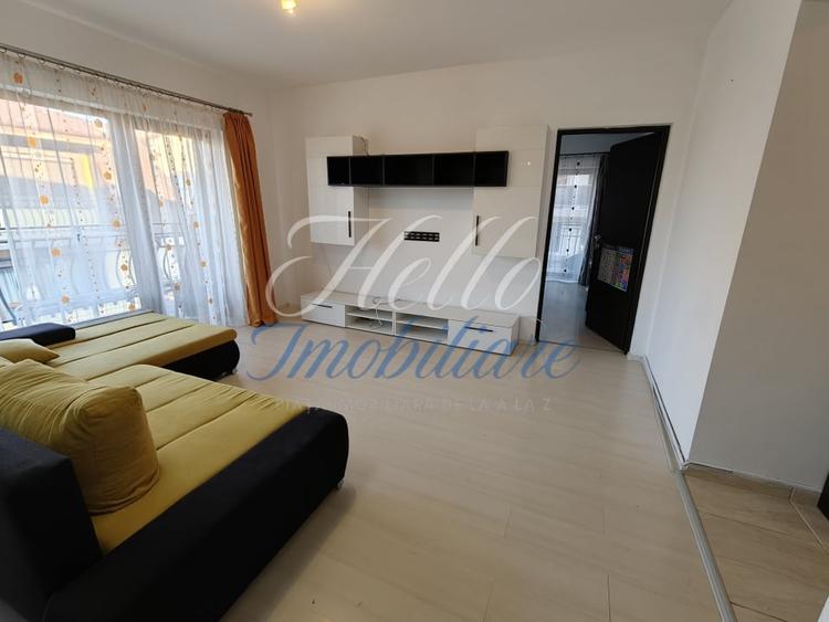 Apartament cu 2 camere semidecomandat, mobilat în Florești