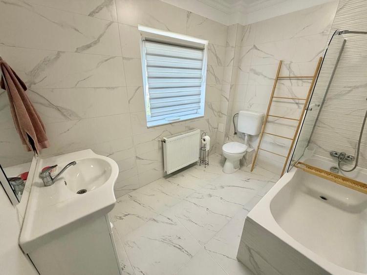 Duplex cu 3 camere cu Canalizare în Pipera