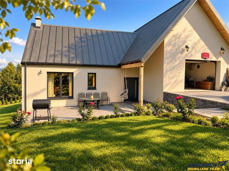 Casă cu 3 camere decomandat cu Teren 2216 Mp în Tohănița