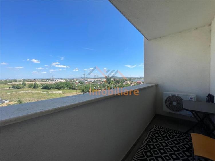 Apartament cu 2 camere decomandat în Lotus