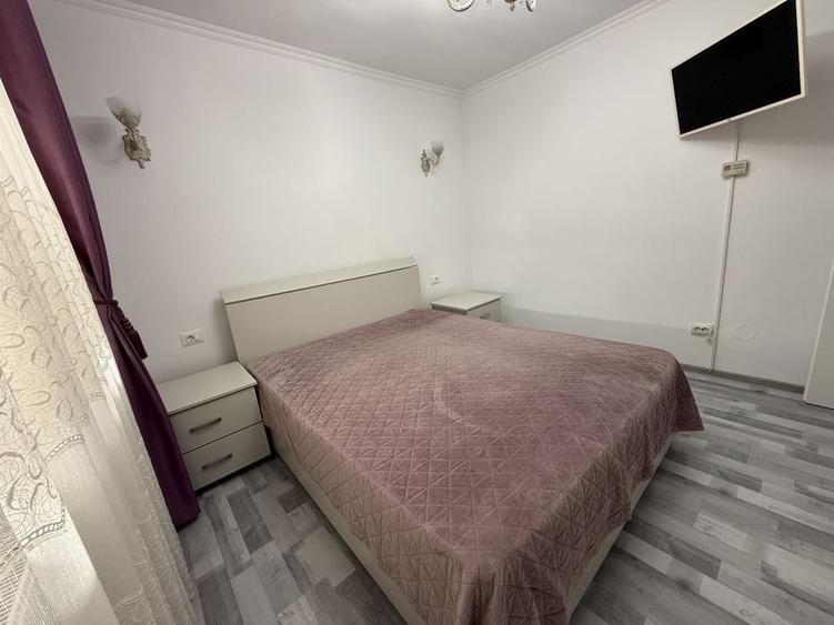 Apartament cu 2 camere decomandat în Micro 5